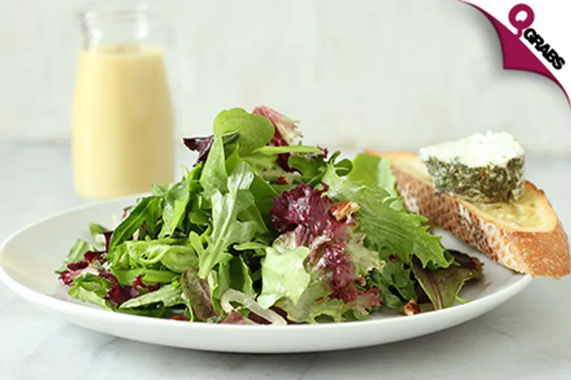 For QR25 Dine on Your Choice of Delicate French-Inspired Dishes at So Jennie Café! (QR50 Value)